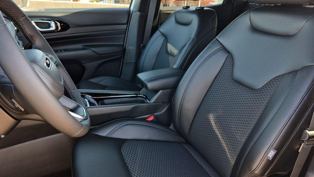 new 2026 Jeep Compass car, priced at $26,146