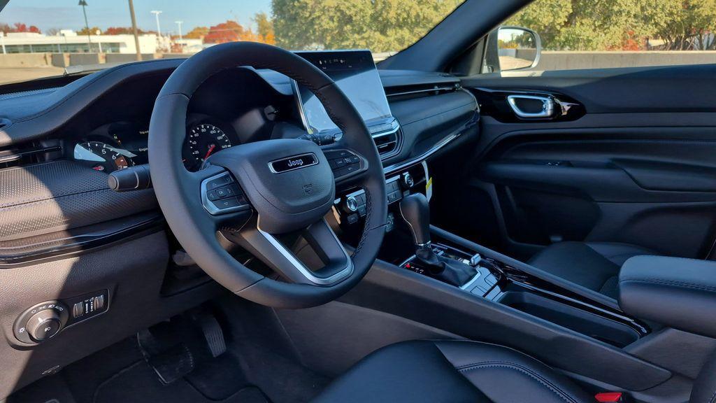 new 2026 Jeep Compass car, priced at $26,146