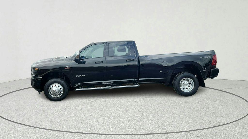 new 2025 Ram 3500 car, priced at $75,381