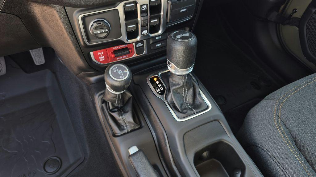 new 2026 Jeep Wrangler car, priced at $45,471