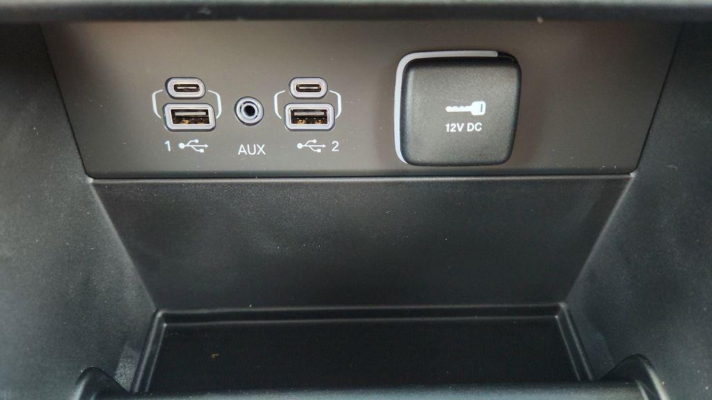 new 2026 Jeep Grand Cherokee car, priced at $44,610