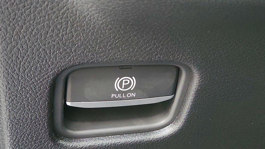 new 2026 Jeep Grand Cherokee car, priced at $44,610