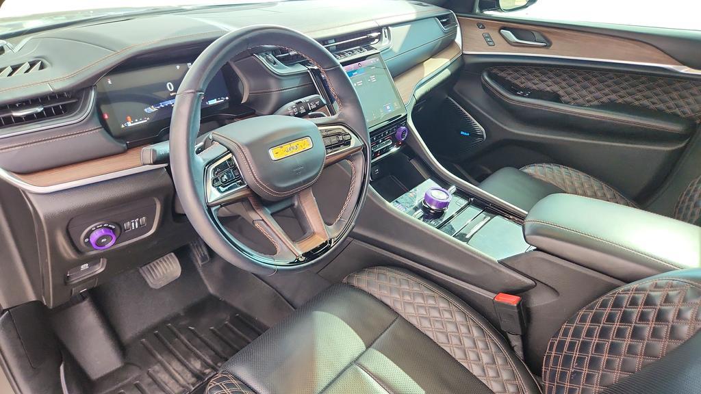 used 2023 Jeep Grand Cherokee car, priced at $35,997