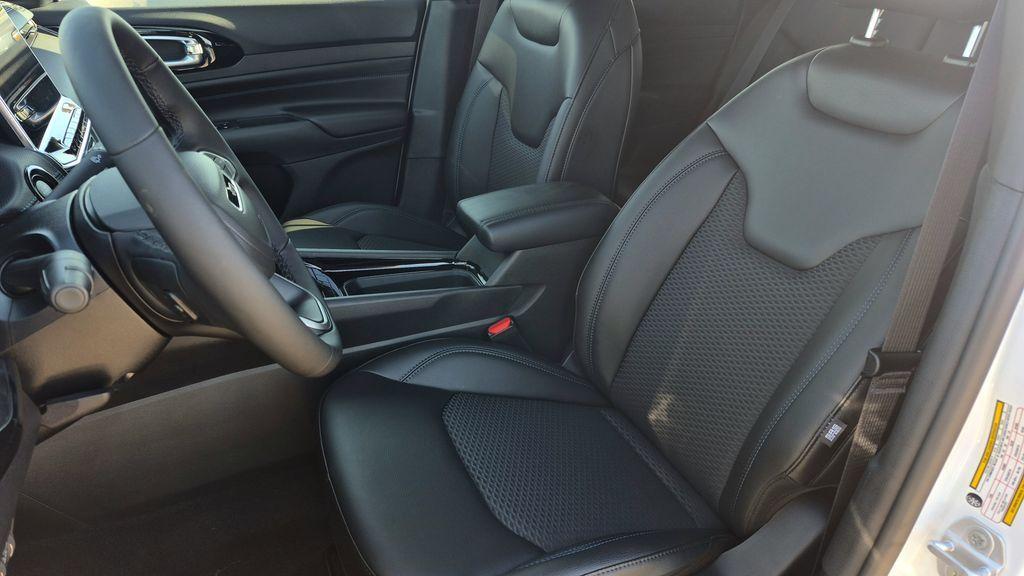 new 2026 Jeep Compass car, priced at $29,642