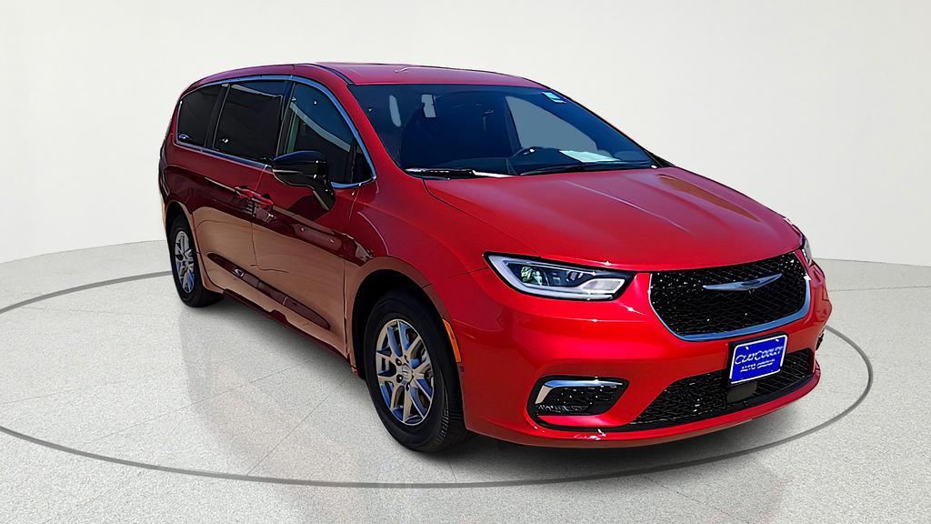 new 2026 Chrysler Pacifica car, priced at $37,705