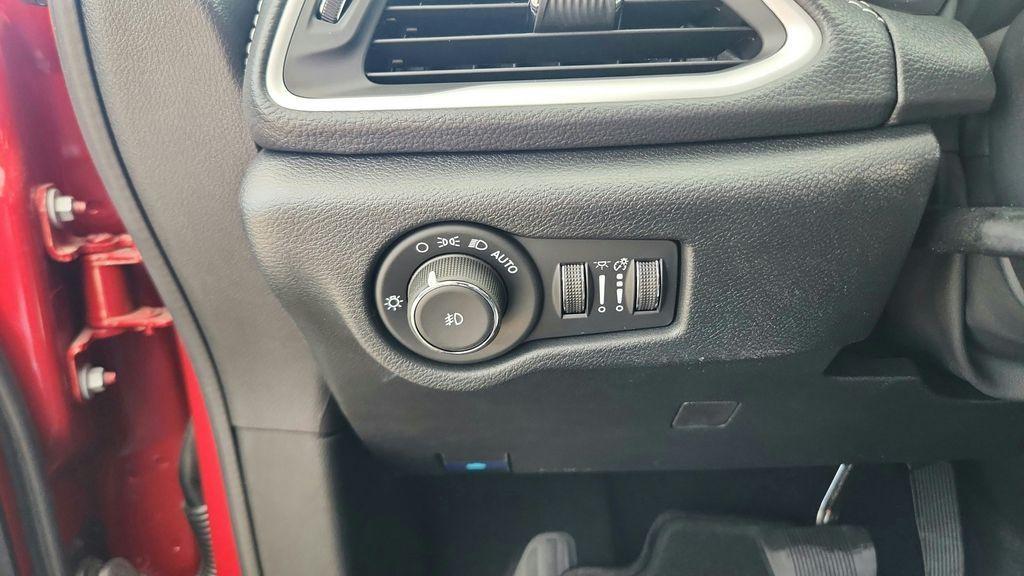 new 2026 Chrysler Pacifica car, priced at $37,705