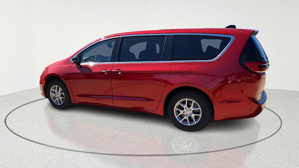 new 2026 Chrysler Pacifica car, priced at $37,705