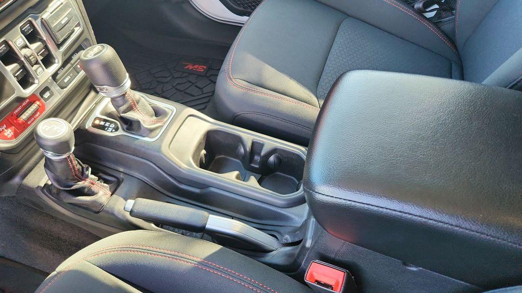 used 2018 Jeep Wrangler Unlimited car, priced at $25,399