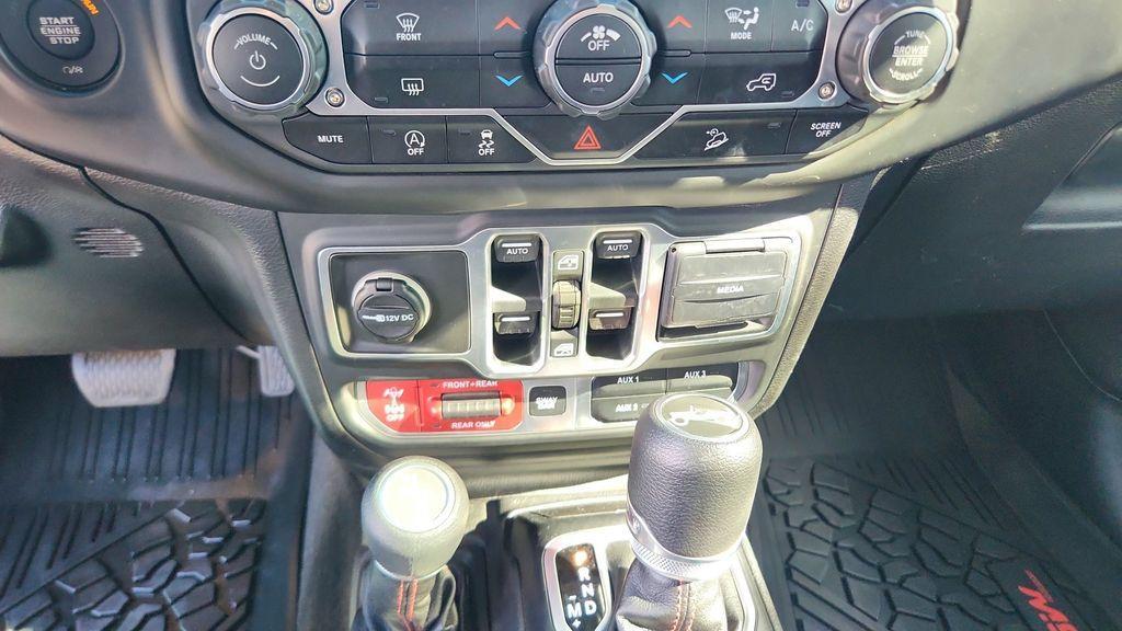 used 2018 Jeep Wrangler Unlimited car, priced at $25,399