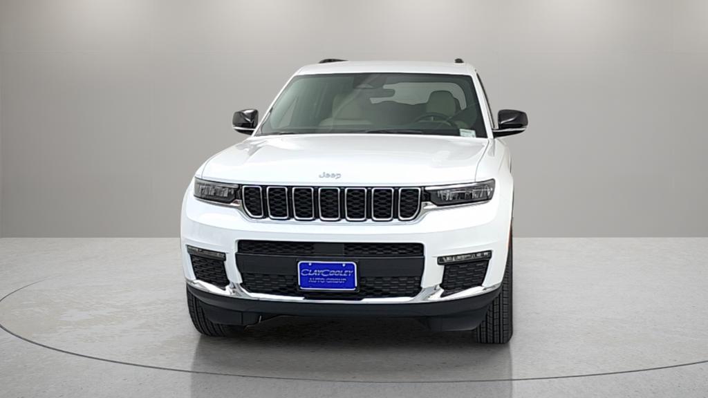 new 2026 Jeep Grand Cherokee car, priced at $42,341