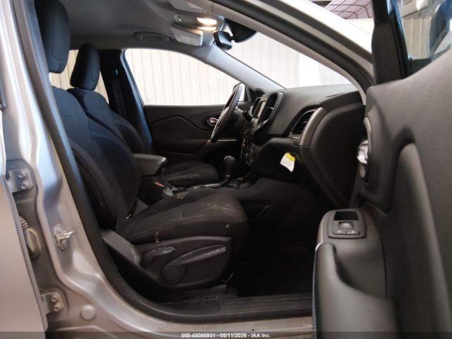 used 2021 Jeep Cherokee car, priced at $14,147