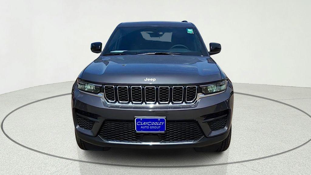 new 2026 Jeep Grand Cherokee car, priced at $31,510