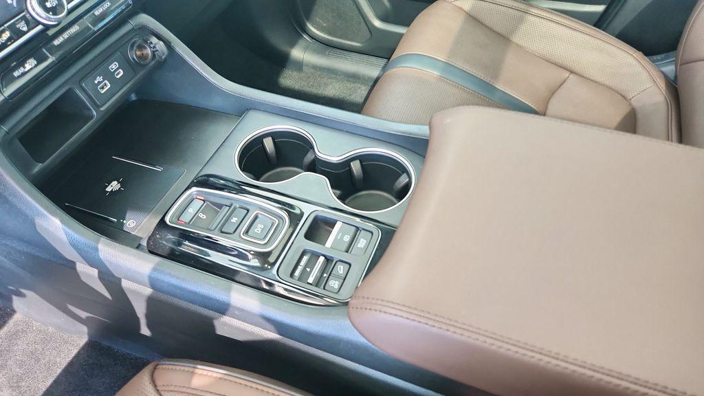 used 2024 Honda Pilot car, priced at $43,680