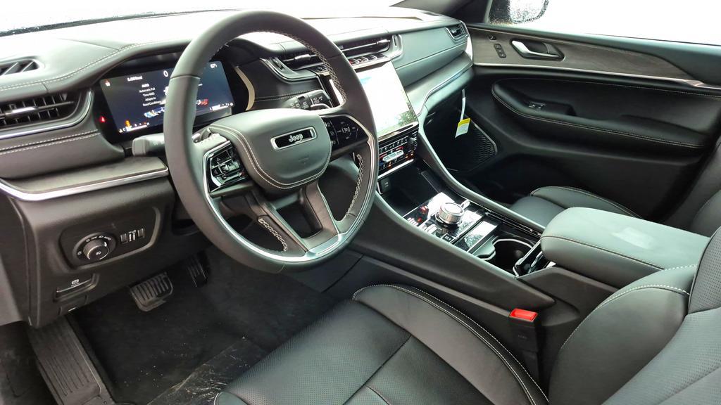 new 2025 Jeep Grand Cherokee L car, priced at $58,306