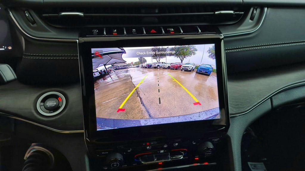 new 2025 Jeep Grand Cherokee L car, priced at $58,306