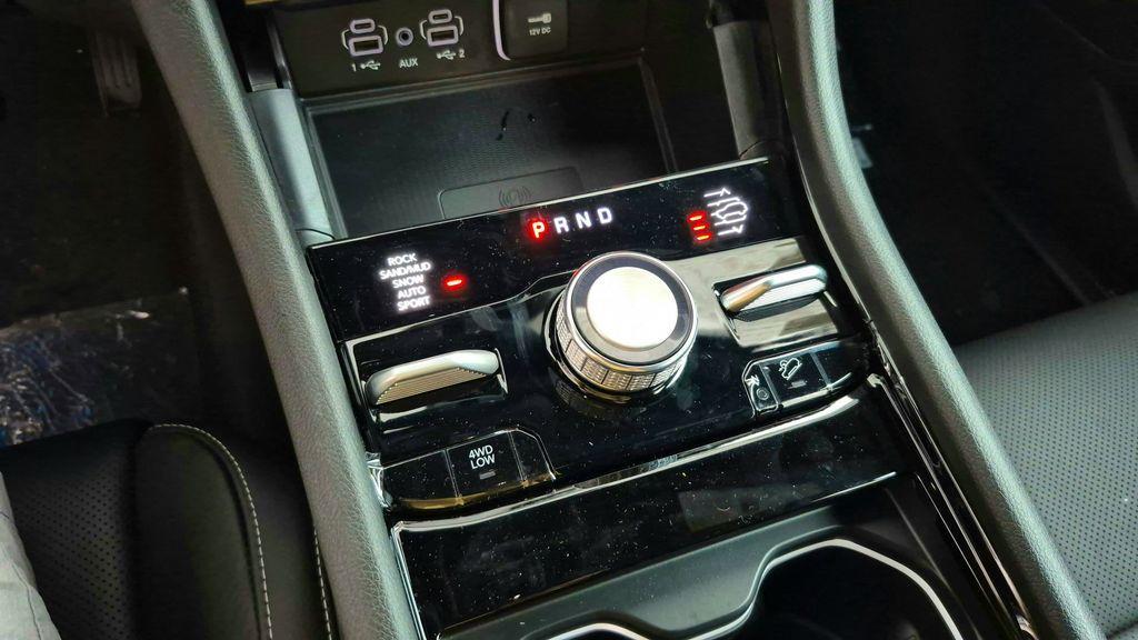 new 2025 Jeep Grand Cherokee L car, priced at $58,306