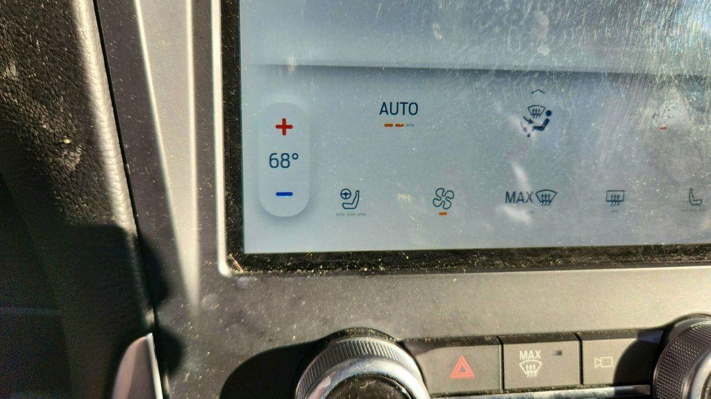 used 2024 Ford Edge car, priced at $20,472