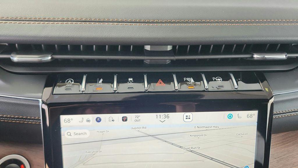 new 2025 Jeep Grand Cherokee L car, priced at $59,472