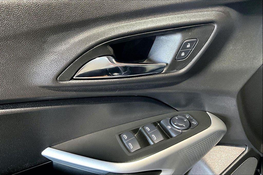 new 2026 Chevrolet Trax car, priced at $23,679