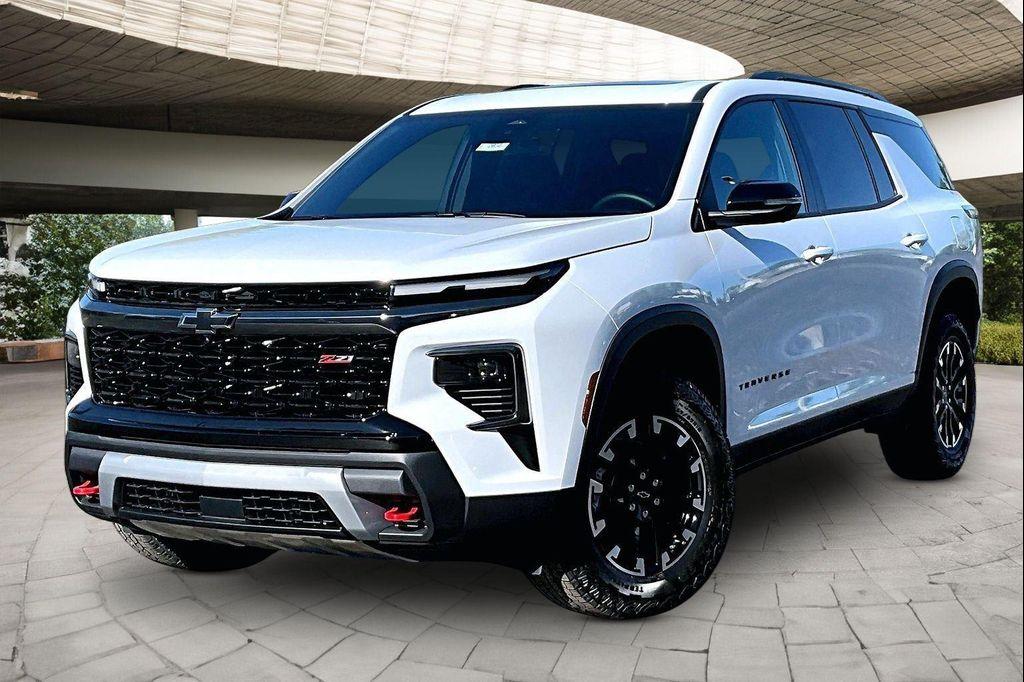 new 2026 Chevrolet Traverse car, priced at $55,435