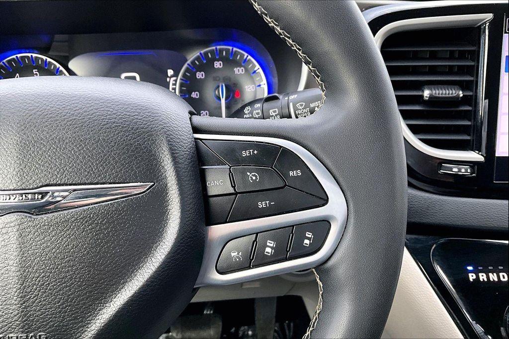 used 2023 Chrysler Pacifica car, priced at $23,995