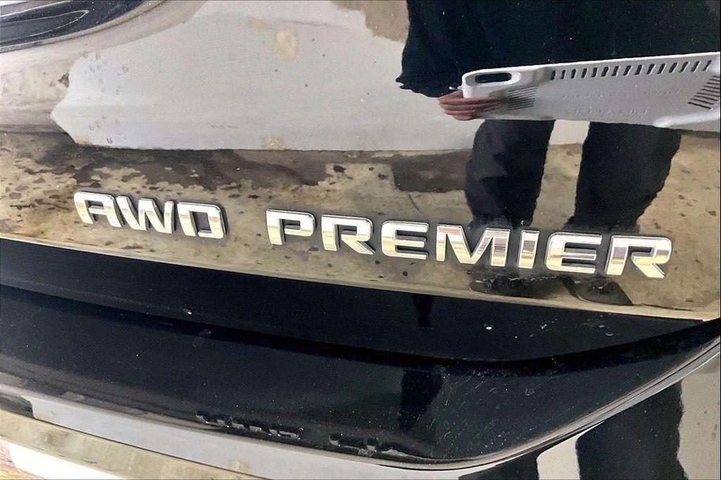 used 2020 Chevrolet Equinox car, priced at $19,641