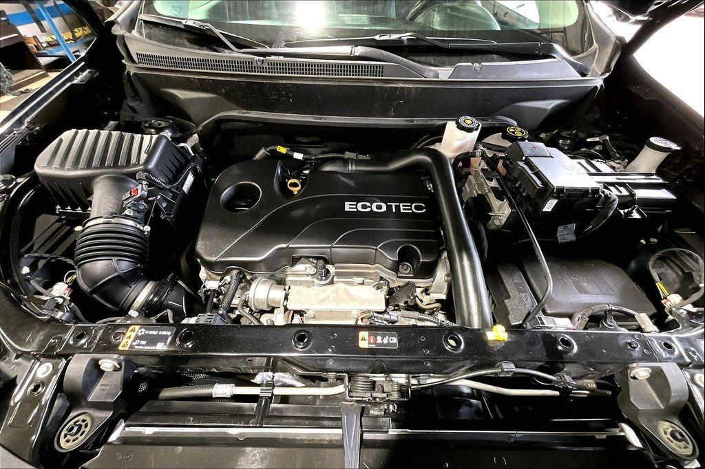 used 2020 Chevrolet Equinox car, priced at $19,641