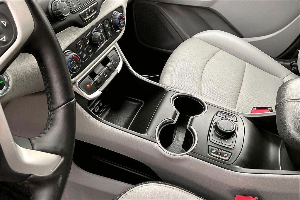 used 2022 GMC Terrain car, priced at $19,727