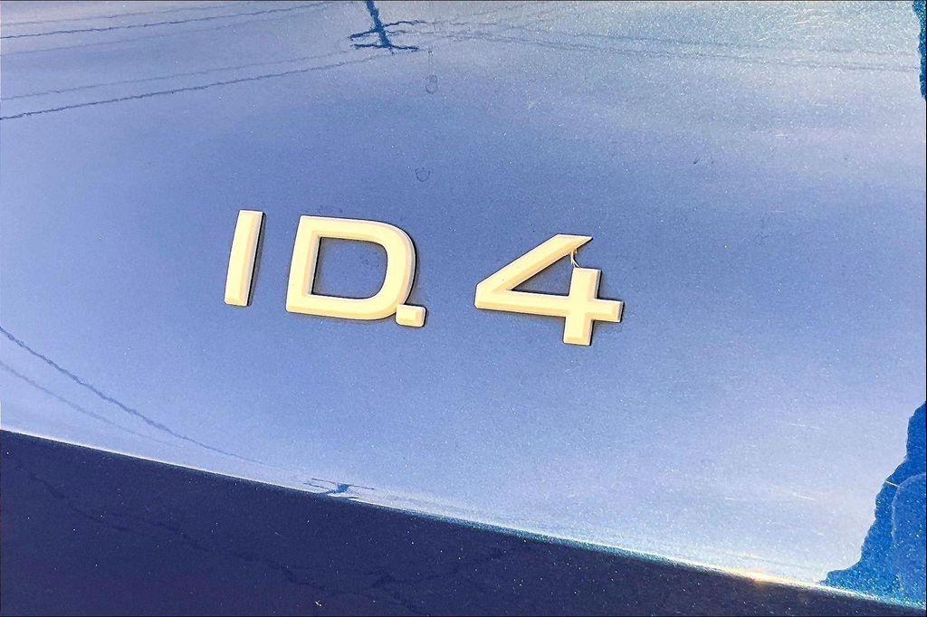 used 2022 Volkswagen ID.4 car, priced at $18,017