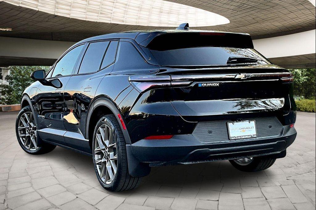 new 2026 Chevrolet Equinox EV car, priced at $31,962