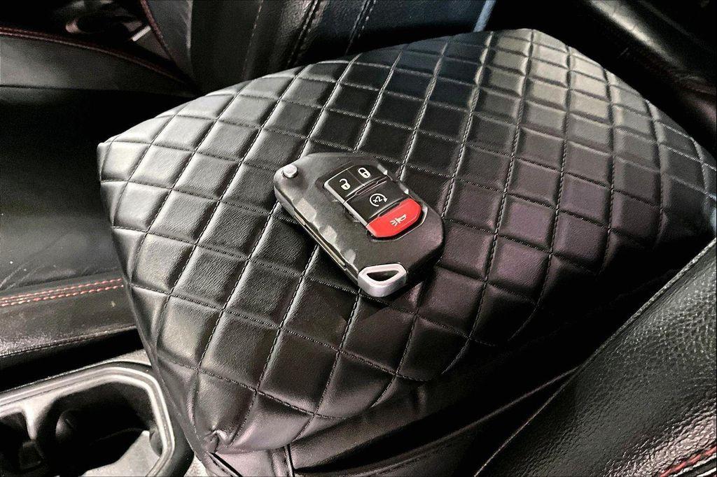 used 2018 Jeep Wrangler Unlimited car, priced at $24,321