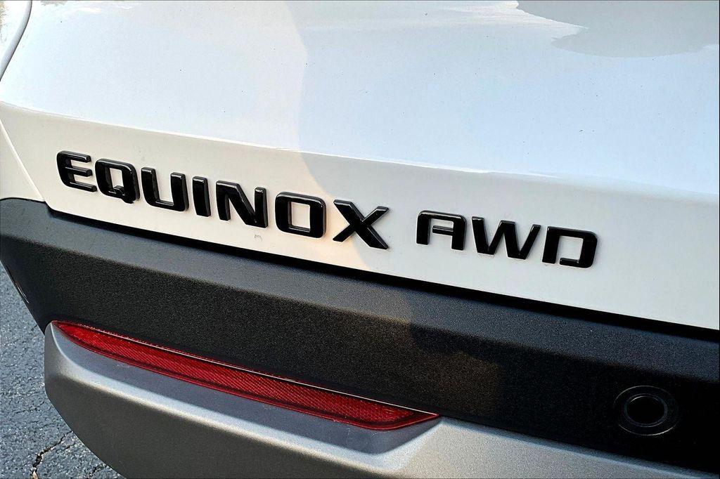 new 2026 Chevrolet Equinox car, priced at $30,717