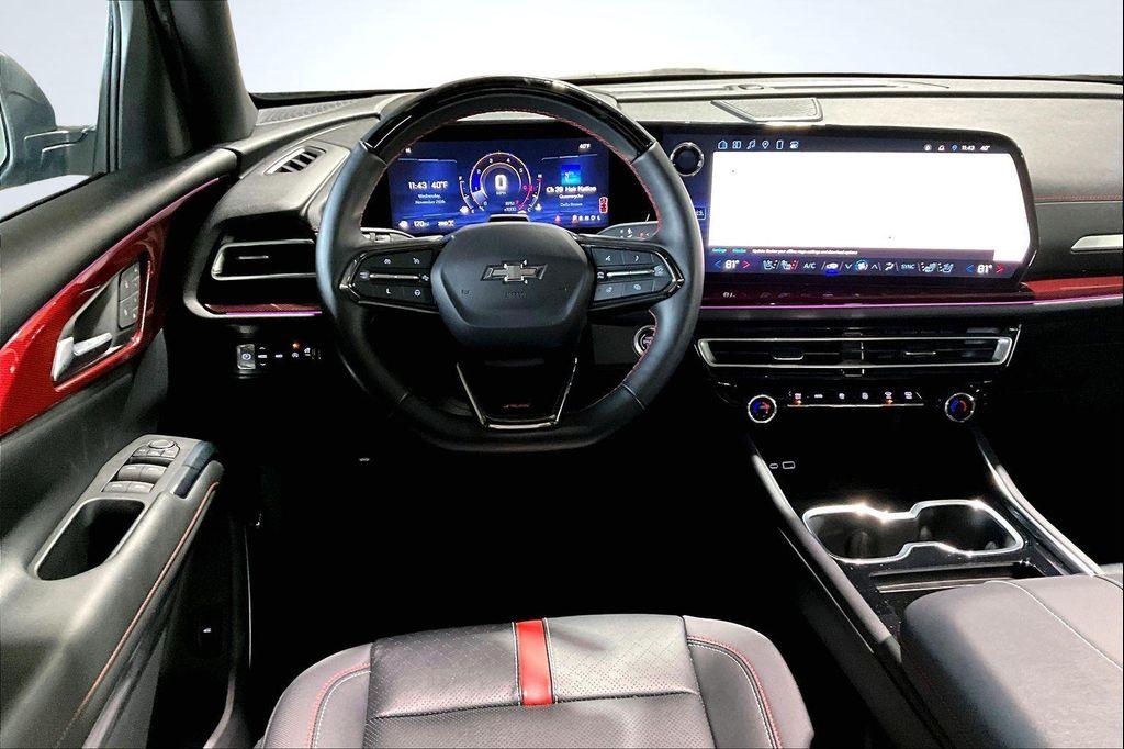 used 2024 Chevrolet Traverse car, priced at $50,895