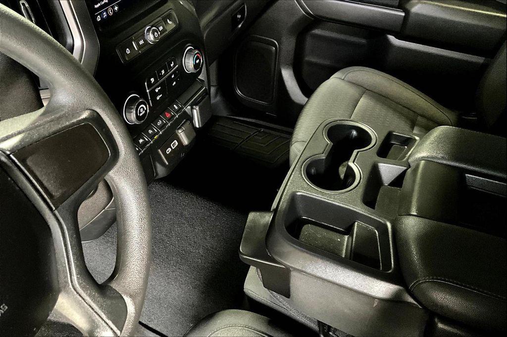 used 2022 Chevrolet Silverado 1500 car, priced at $30,895