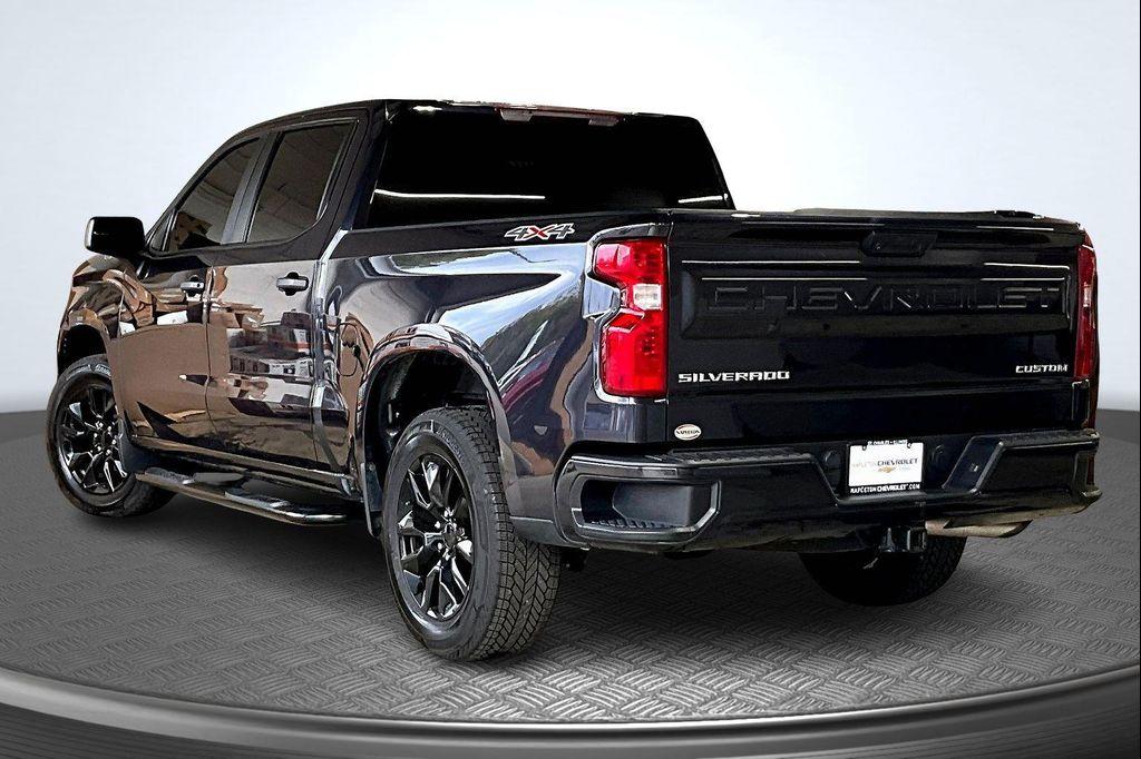 used 2022 Chevrolet Silverado 1500 car, priced at $30,895