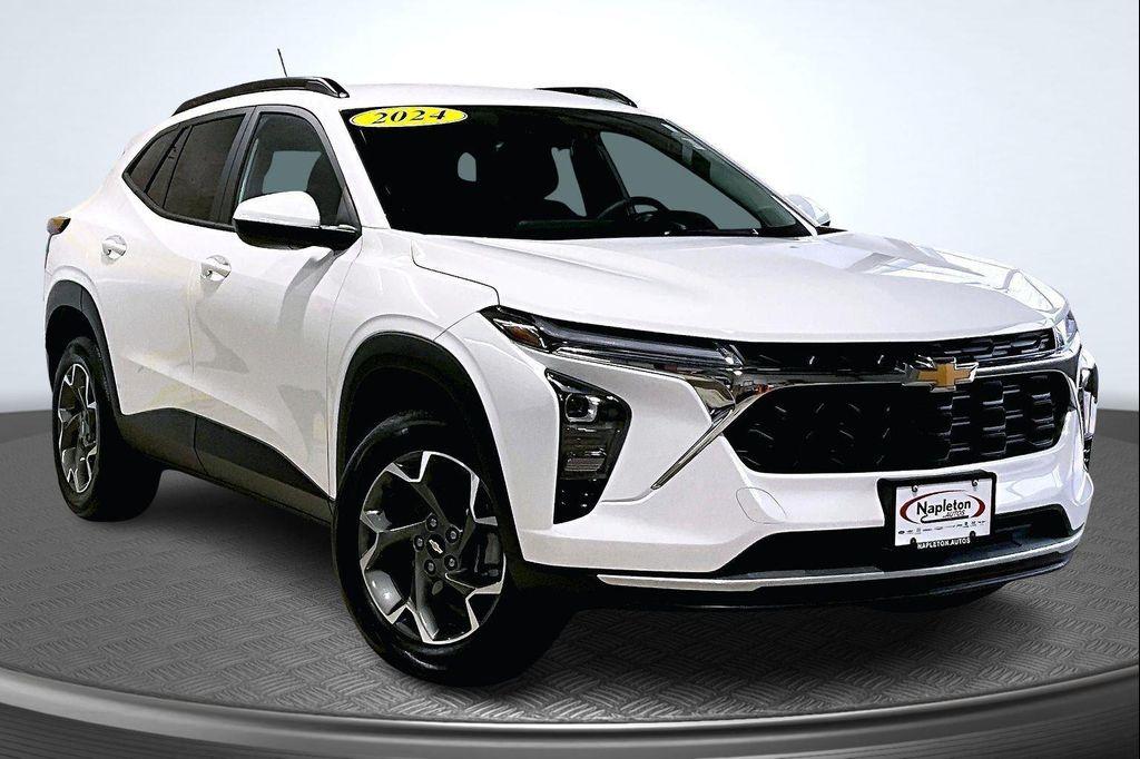 used 2024 Chevrolet Trax car, priced at $21,995