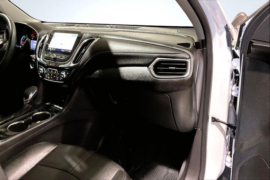 used 2024 Chevrolet Equinox car, priced at $27,127