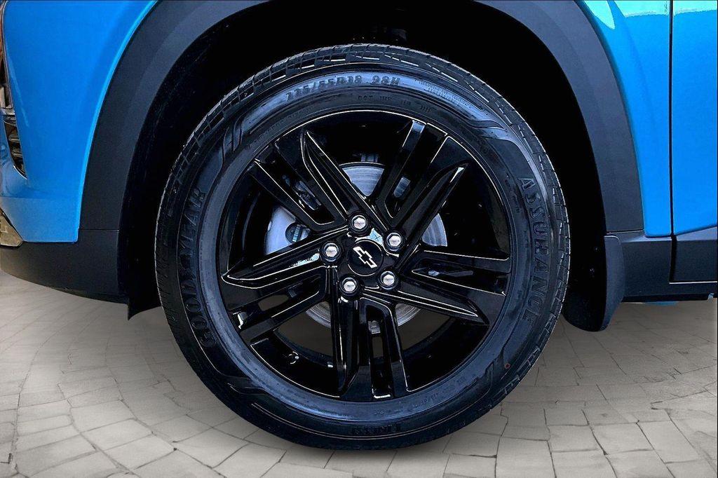 new 2026 Chevrolet Trax car, priced at $27,004