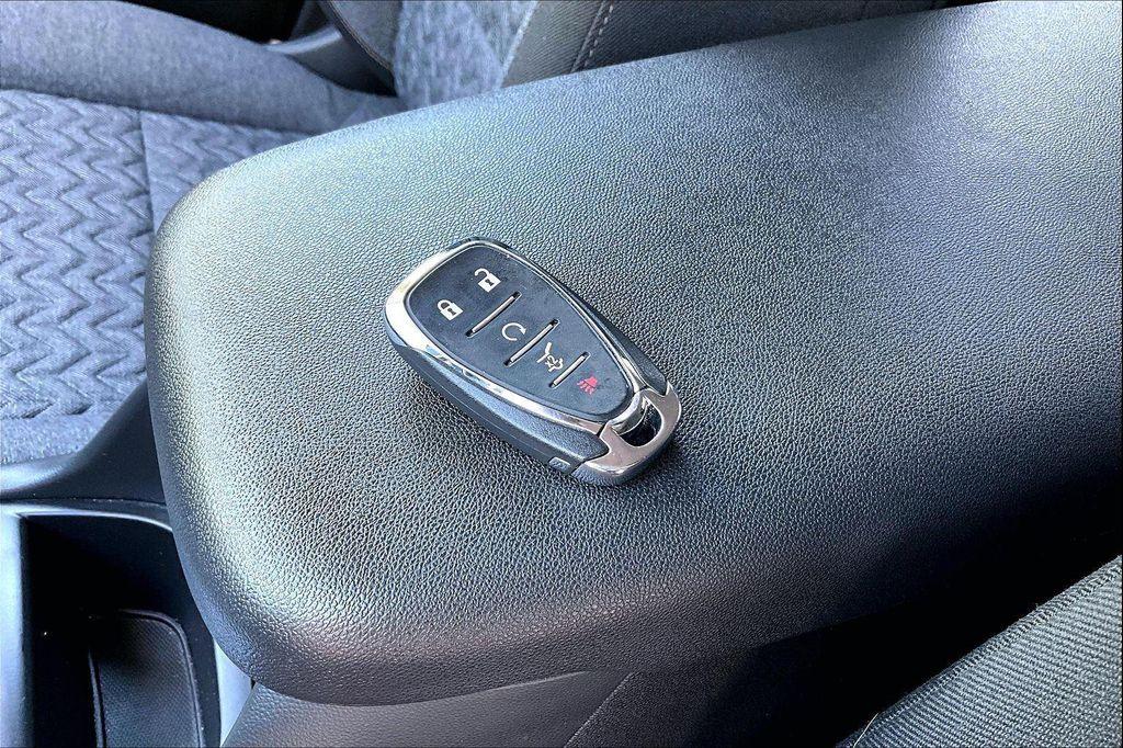 used 2024 Chevrolet Equinox car, priced at $24,377