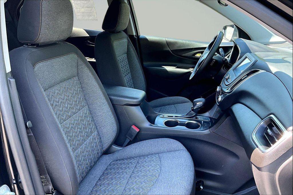 used 2024 Chevrolet Equinox car, priced at $24,377