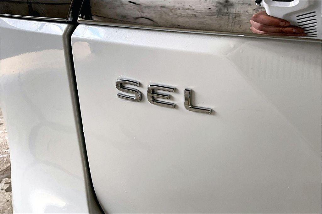 used 2024 Volkswagen Atlas car, priced at $37,995