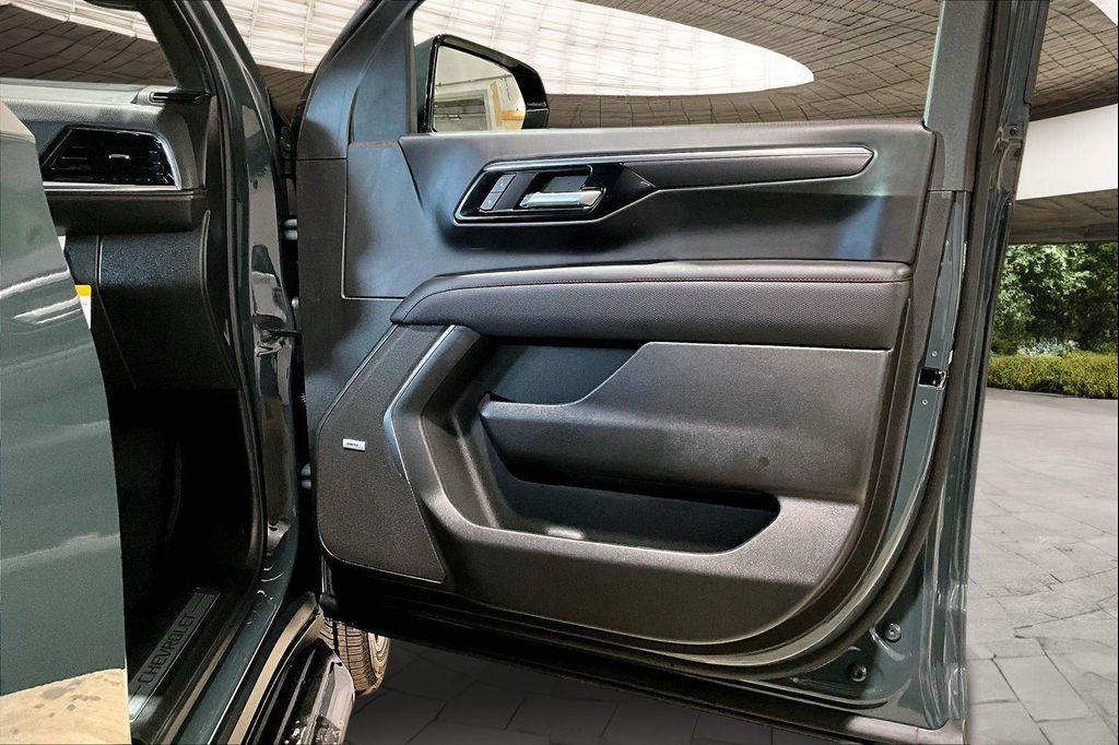 new 2026 Chevrolet Tahoe car, priced at $82,027