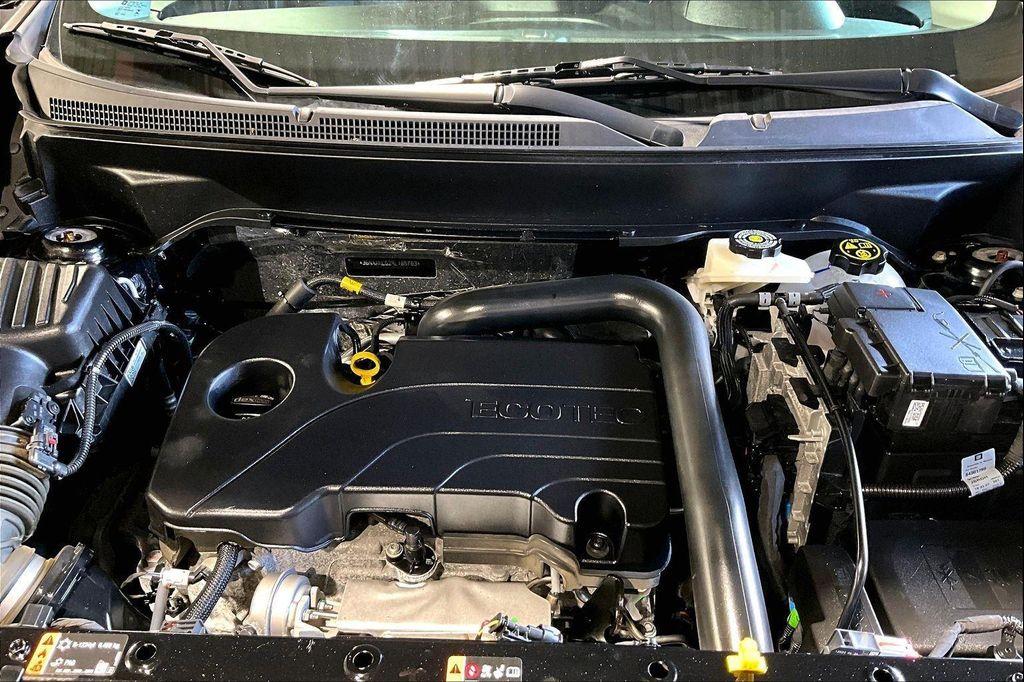 used 2024 Chevrolet Equinox car, priced at $23,317