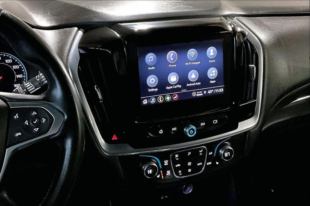 used 2023 Chevrolet Traverse car, priced at $28,995