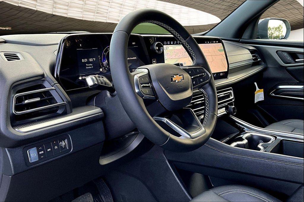 new 2026 Chevrolet Traverse car, priced at $44,470