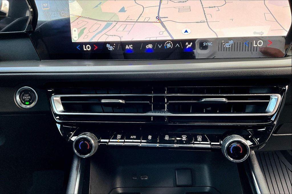 new 2026 Chevrolet Traverse car, priced at $44,470