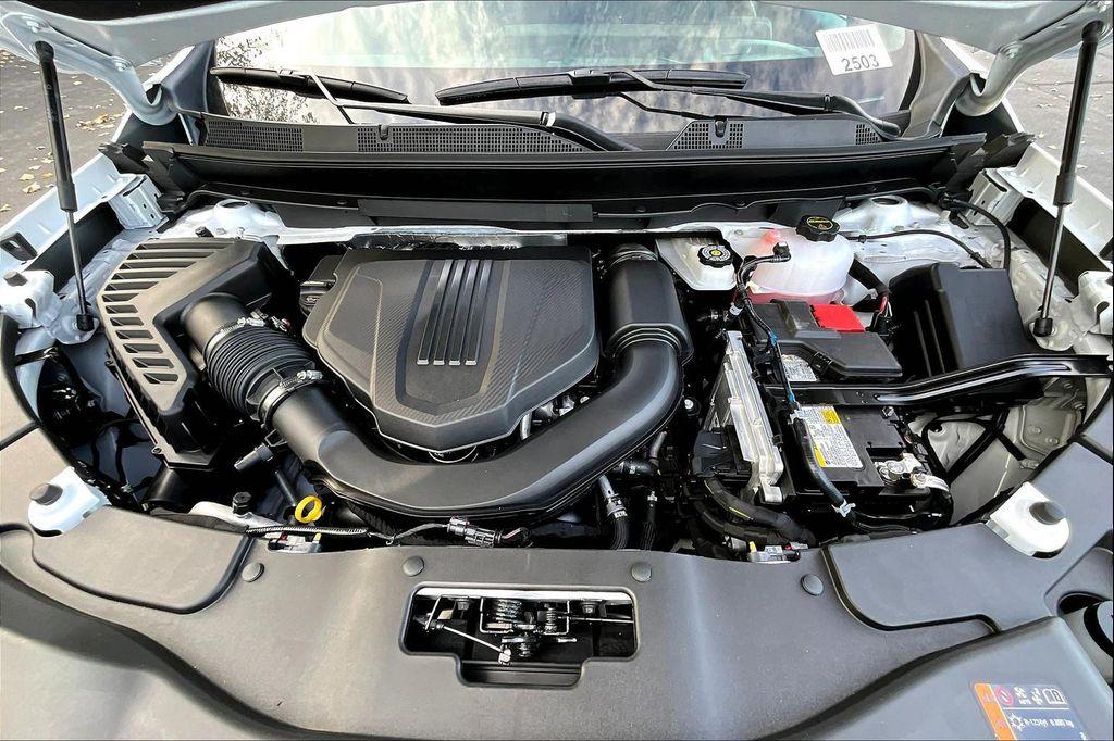 new 2026 Chevrolet Traverse car, priced at $42,970