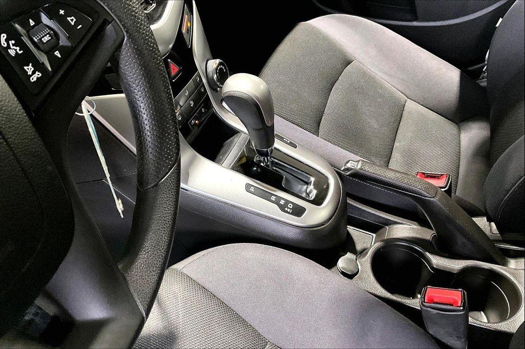 used 2015 Chevrolet Cruze car, priced at $6,797