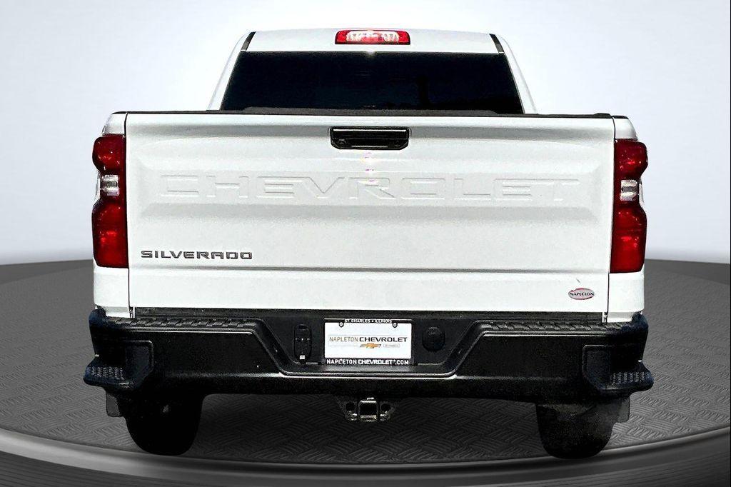 used 2024 Chevrolet Silverado 1500 car, priced at $31,895