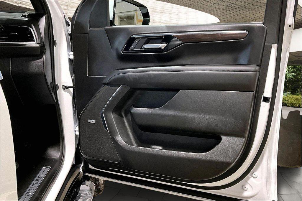 new 2026 Chevrolet Tahoe car, priced at $77,685